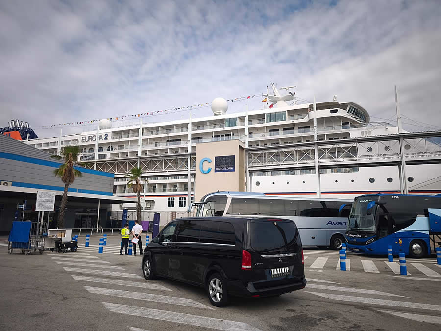 Servicio especializado para eventos, visitas de inspección y FAM trips, con gestión centralizada y atención personalizada para garantizar una experiencia profesional y eficiente.